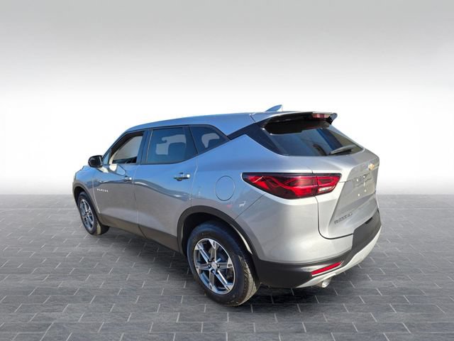 Used 2025 Chevrolet Blazer LT AWD/4WD image 5