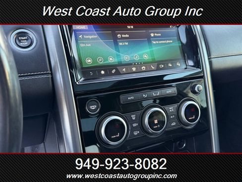 Used 2020 Land Rover Discovery HSE image 25