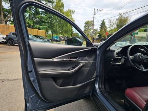 Used 2023 MAZDA CX-30 AWD 2.5 S w/ Preferred Package image 19