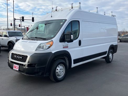 Used 2020 RAM ProMaster 2500 w/ Interior Convenience Group image 3