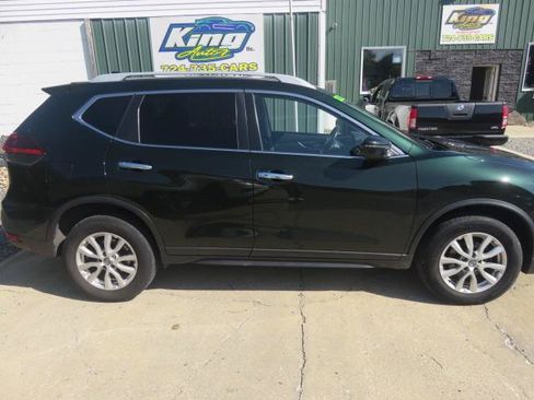 Used 2018 Nissan Rogue SV AWD/4WD image 8