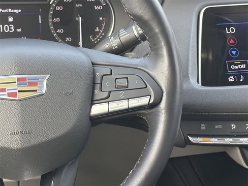 Certified 2023 Cadillac XT4 Premium Luxury image 9