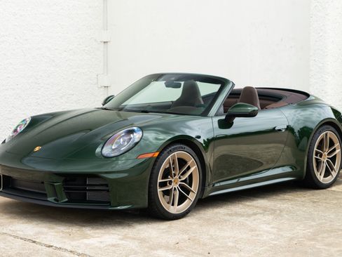 Used 2026 Porsche 911 Carrera S RWD image 2