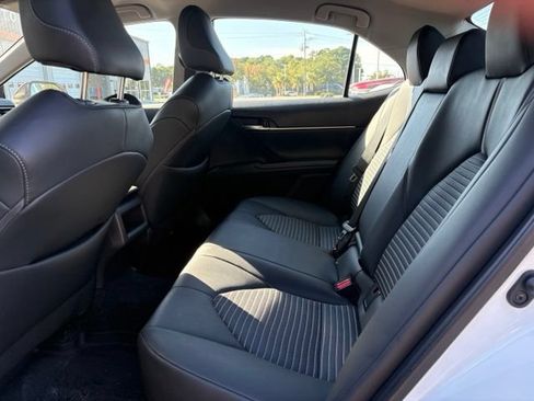 Used 2024 Toyota Camry SE FWD image 15
