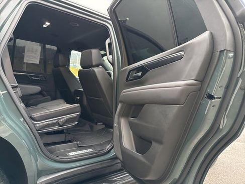 Used 2025 Chevrolet Tahoe RST w/ Comfort Package image 24