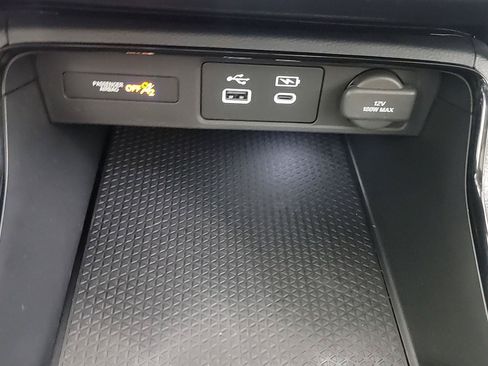 Certified 2025 Honda CR-V EX image 31
