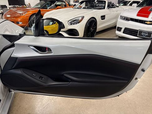 Used 2016 MAZDA MX-5 Miata Grand Touring image 58