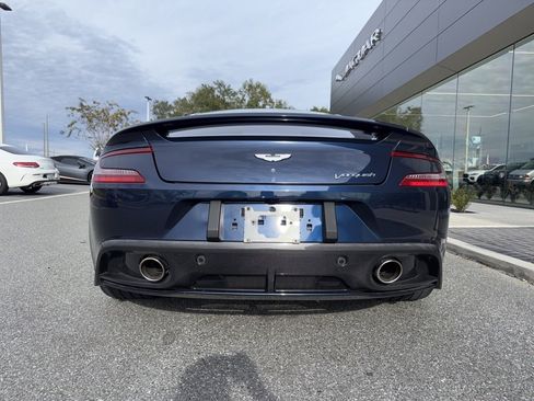 Used 2015 Aston Martin Vanquish Coupe image 3