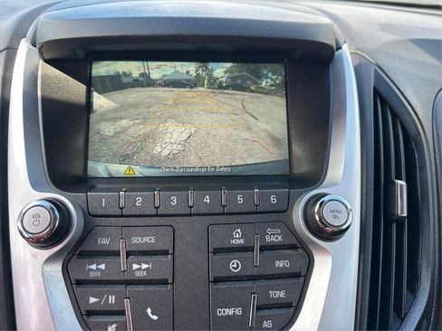 Used 2017 Chevrolet Equinox LT w/ Convenience Package FWD image 32