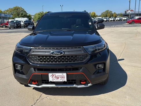 Used 2022 Ford Explorer Timberline image 8