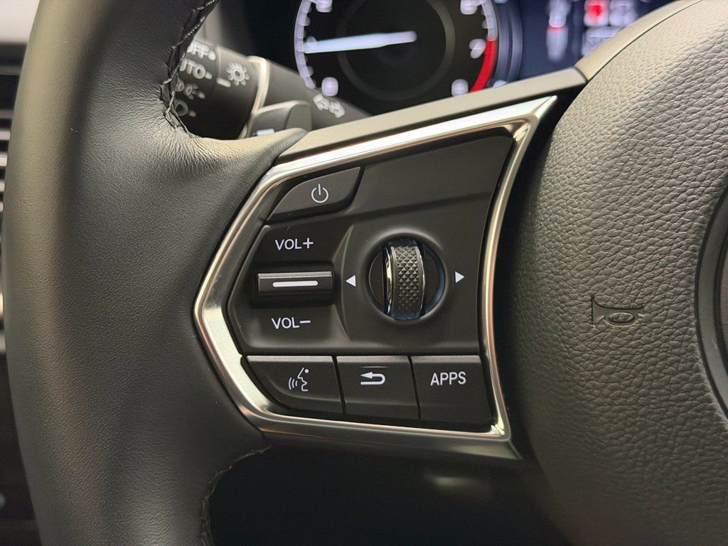 Used 2024 Acura RDX SH-AWD image 21
