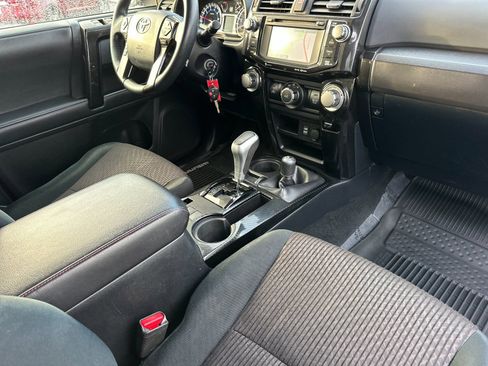 Used 2019 Toyota 4Runner TRD Off-Road image 15