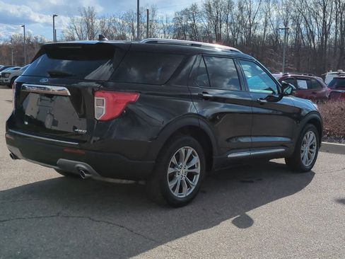 Used 2023 Ford Explorer Limited w/ Equipment Group 301A image 8