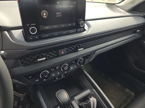 Used 2024 Honda Accord EX image 7