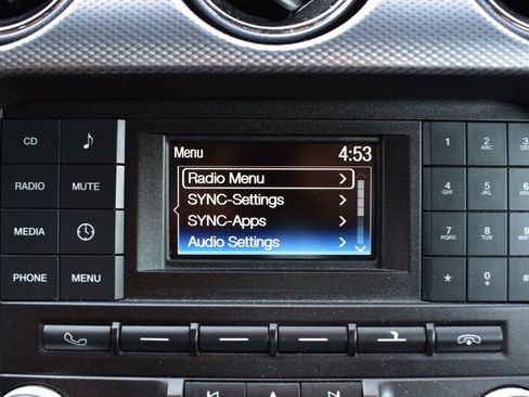 Used 2016 Ford Mustang Coupe RWD image 30