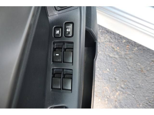 Used 2014 Mitsubishi Lancer ES FWD image 11