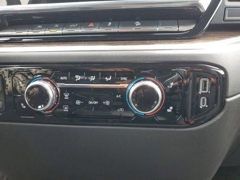 New 2026 GMC Sierra 1500 SLE w/ X31 Off-Road Package image 24