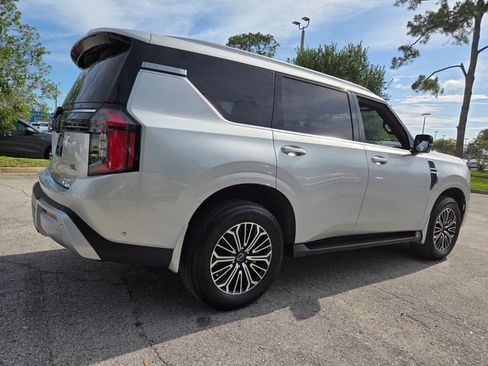 Used 2026 Nissan Armada SL w/ Captain's Chari Seat Package AWD/4WD image 7
