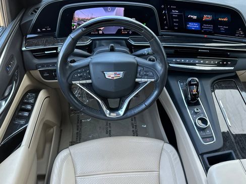 Certified 2023 Cadillac Escalade Premium Luxury w/ Performance Package image 16