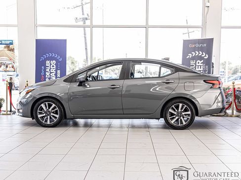 Used 2025 Nissan Versa SV FWD image 6