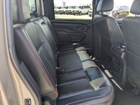 Used 2024 Nissan Titan PRO-4X w/ Pro-4x Convenience Package image 28