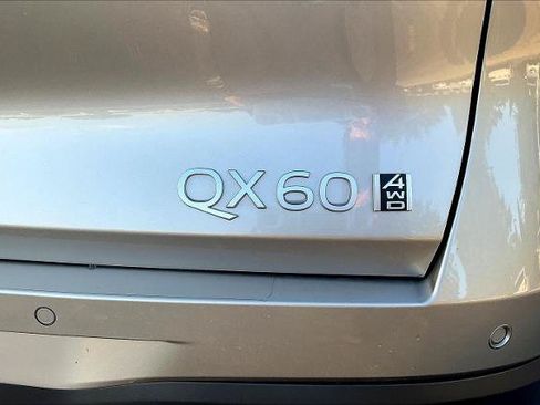 Certified 2026 INFINITI QX60 Luxe w/ Cargo Package AWD/4WD image 23