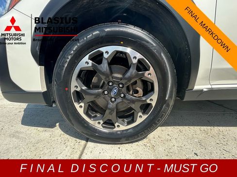 Used 2022 Subaru Crosstrek 2.0i image 12