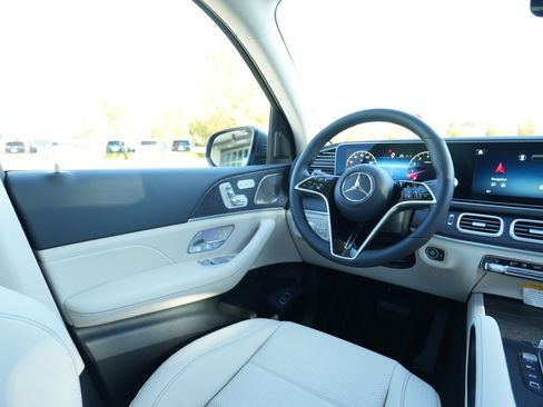 New 2026 Mercedes-Benz GLE 350 4MATIC image 19