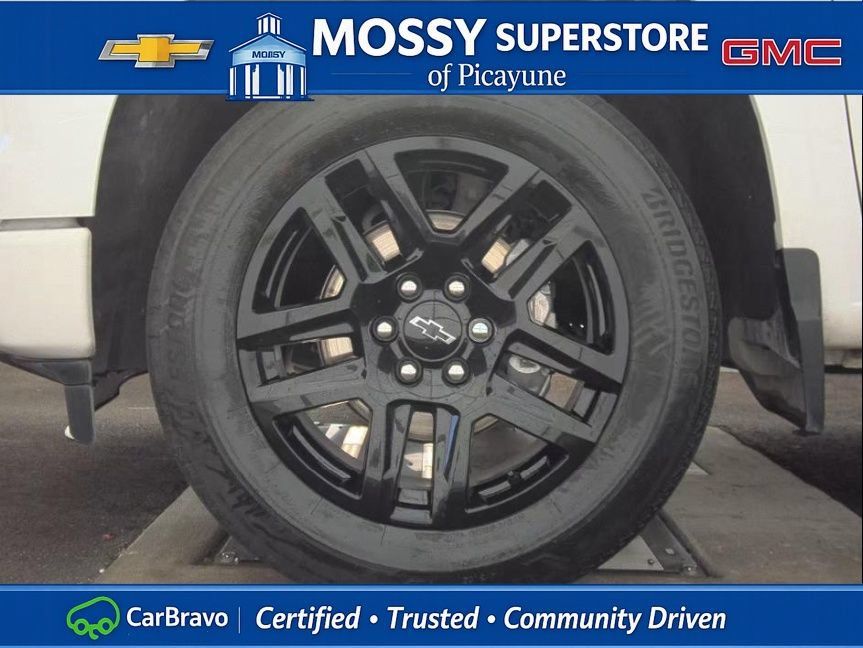 Certified 2023 Chevrolet Silverado 1500 Custom RWD image 9