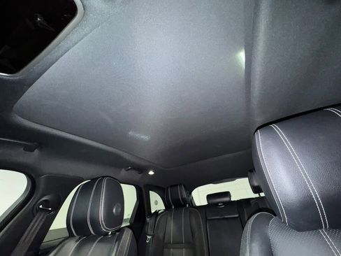 Used 2020 Land Rover Range Rover Velar R-Dynamic S image 19