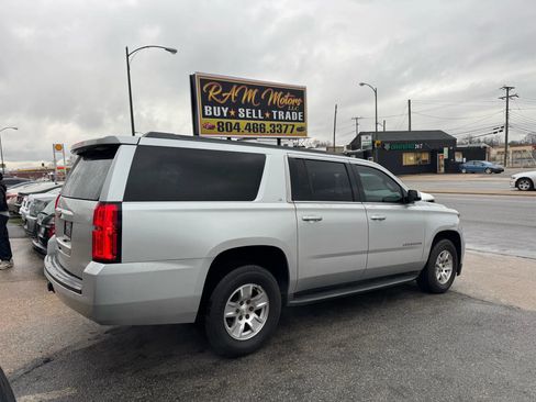 Used 2015 Chevrolet Suburban LT AWD/4WD image 4