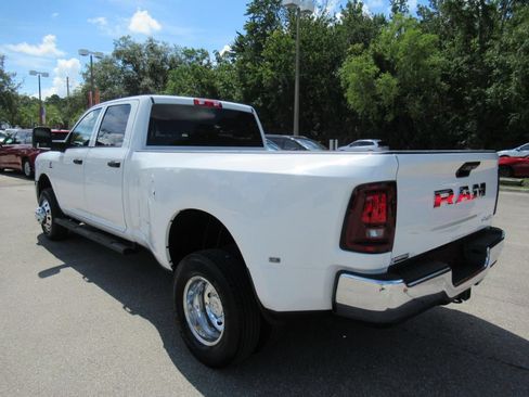 Certified 2026 RAM 3500 Tradesman w/ Chrome Appearance Group AWD/4WD image 5