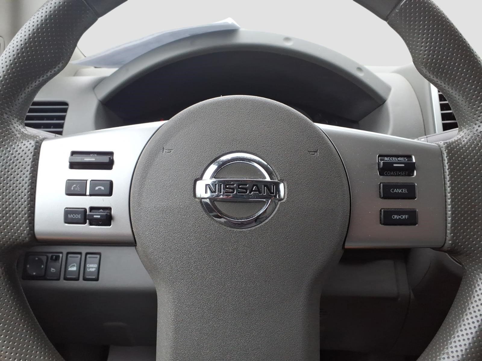 Used 2021 Nissan Frontier SV w/ Midnight Edition Floor Mats AWD/4WD image 23