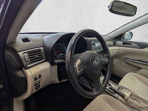 Used 2011 Subaru Impreza 2.5i Premium w/ PWR Moonroof Value Pkg AWD/4WD image 8