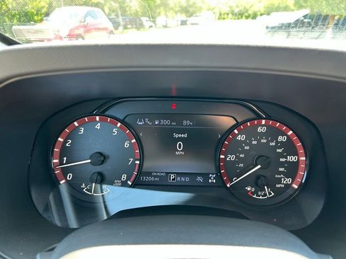 Used 2026 Nissan Frontier PRO-4X AWD/4WD image 22