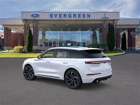New 2025 Lincoln Corsair Grand Touring w/ Equipment Group 301A AWD/4WD image 4