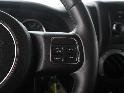 Used 2014 Jeep Wrangler Unlimited Sport w/ Quick Order Package 24S AWD/4WD image 24