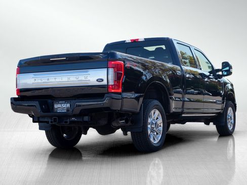 Used 2019 Ford F250 Platinum w/ Platinum Ultimate Package image 6