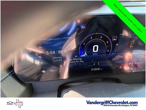 Used 2025 Chevrolet Traverse LT w/ Driver Confidence Package FWD image 15