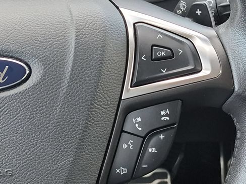 Used 2015 Ford Fusion Titanium FWD image 26