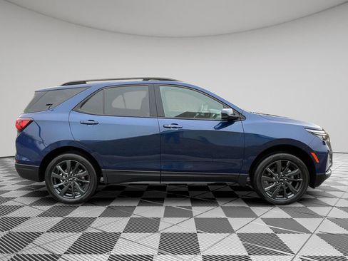 Used 2023 Chevrolet Equinox RS image 8