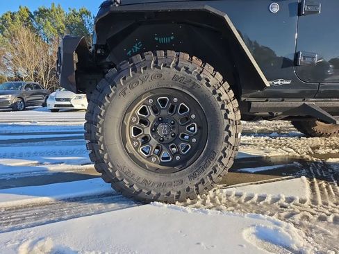 Used 2016 Jeep Wrangler Sport w/ Quick Order Package 24S image 38