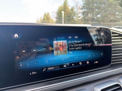 Used 2022 Mercedes-Benz GLE 350 4MATIC w/ Premium Package image 25