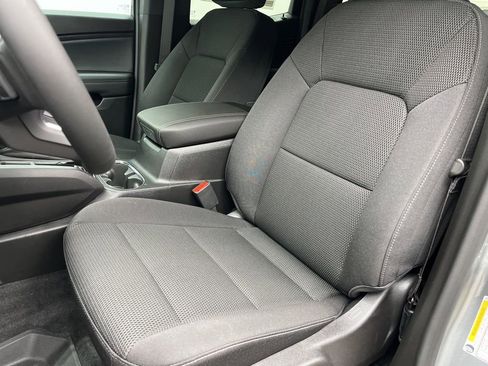 New 2026 GMC Canyon Elevation w/ Convenience Package RWD image 8