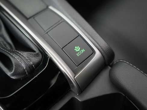 Used 2018 Honda Civic Sport Touring image 29