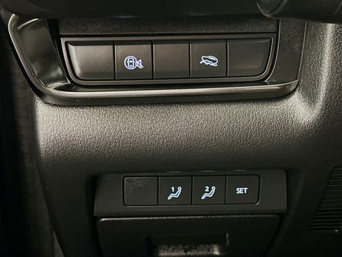 Used 2024 MAZDA CX-30 AWD 2.5 S w/ Preferred Package image 17