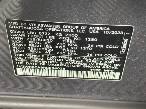 Used 2024 Volkswagen Atlas SE FWD image 12