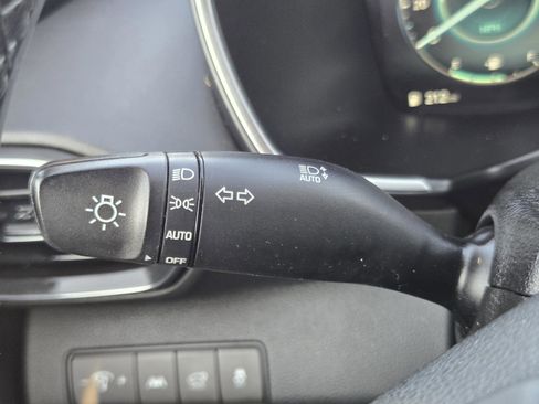 Used 2022 Hyundai Santa Fe XRT FWD image 18