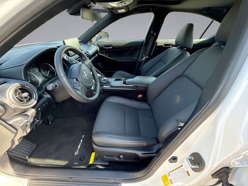 Used 2025 Lexus IS 350 F Sport RWD image 30
