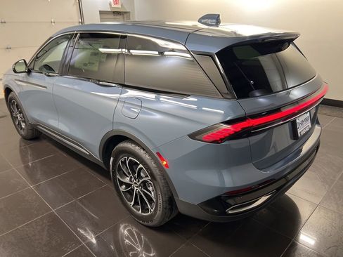 New 2026 Lincoln Nautilus Premier w/ Equipment Group 102A image 4